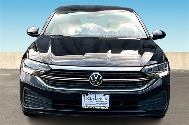 3VWCM7BU9NM005936