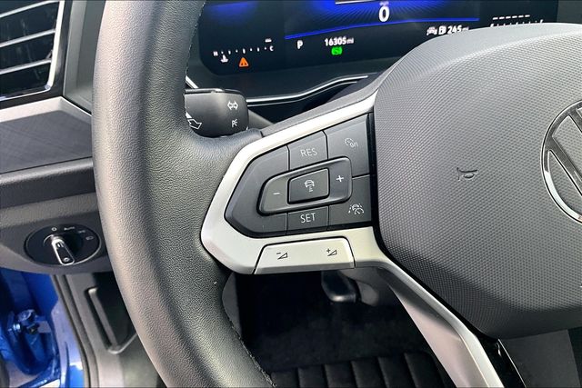 2023 Volkswagen Jetta SE - Photo 12