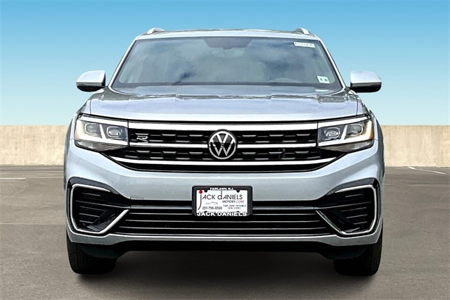 Used 2021 Volkswagen Atlas Cross Sport SE w/Tech R-Line with VIN 1V2PE2CAXMC233662 for sale in Paramus, NJ