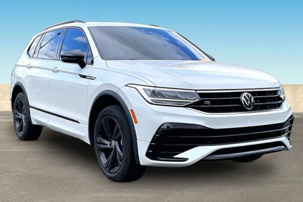 Certified 2023 Volkswagen Tiguan 2.0T SE R-Line Black SUV
