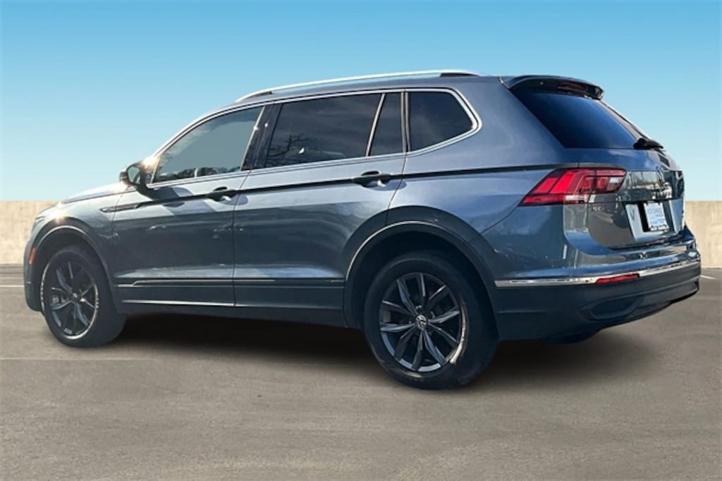 Used 2022 Volkswagen Tiguan 2.0T SE SUV