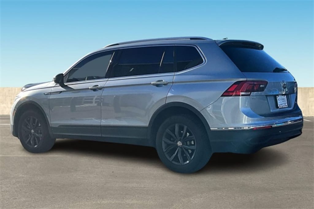 Used 2022 Volkswagen Tiguan 2.0T SE SUV