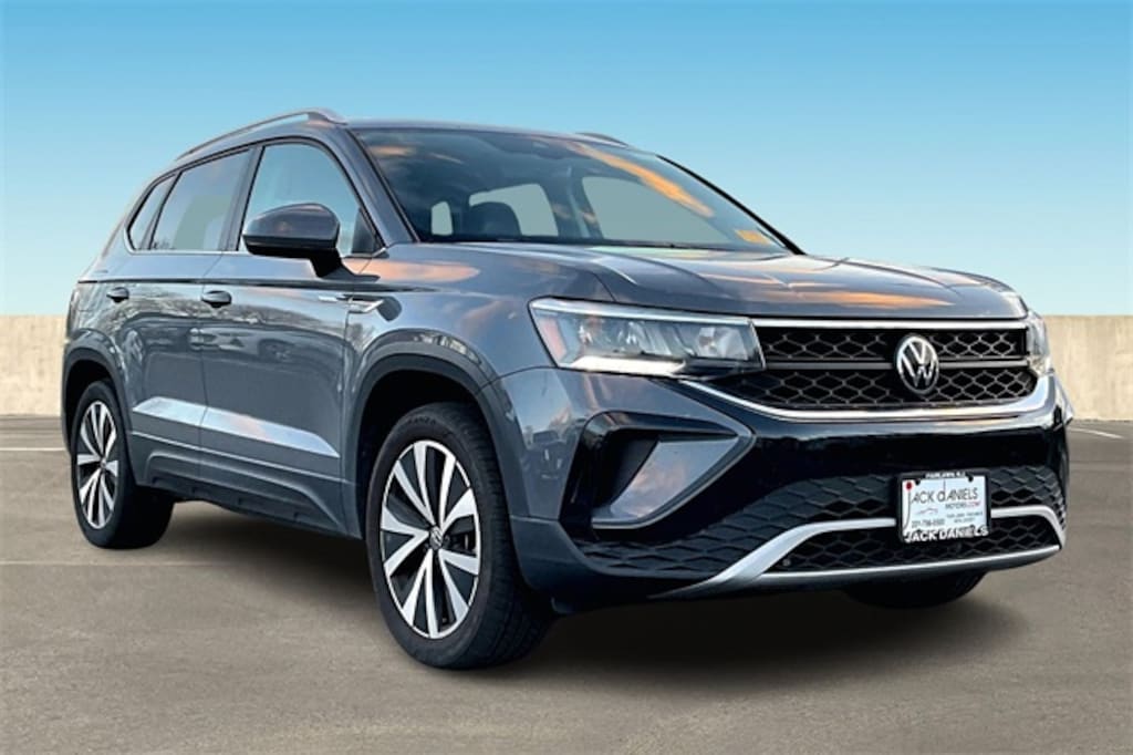 Used 2023 Volkswagen Taos 1.5T SE SUV