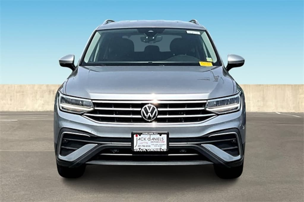 Used 2022 Volkswagen Tiguan 2.0T SE SUV
