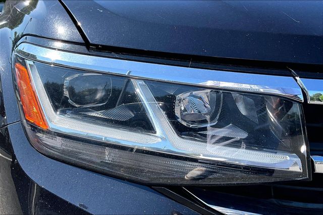 2023 Volkswagen Atlas SE w/Tech - Photo 29