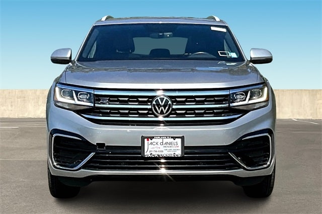 Used 2021 Volkswagen Atlas Cross Sport SE w/Tech R-Line with VIN 1V2PE2CA1MC233128 for sale in Paramus, NJ