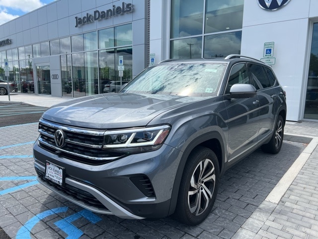 Used 2021 Volkswagen Atlas SEL Premium with VIN 1V2TP2CA7MC534222 for sale in Paramus, NJ