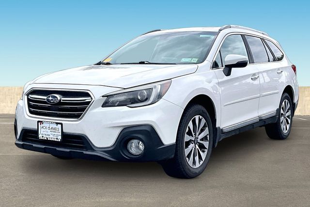 2018 Subaru Outback 3.6R Touring's photo