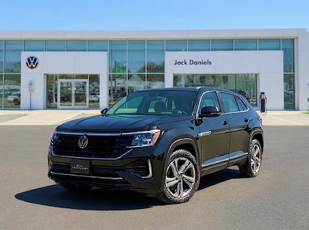 2024 Volkswagen Atlas Cross Sport 2.0T SEL R-Line SUV
