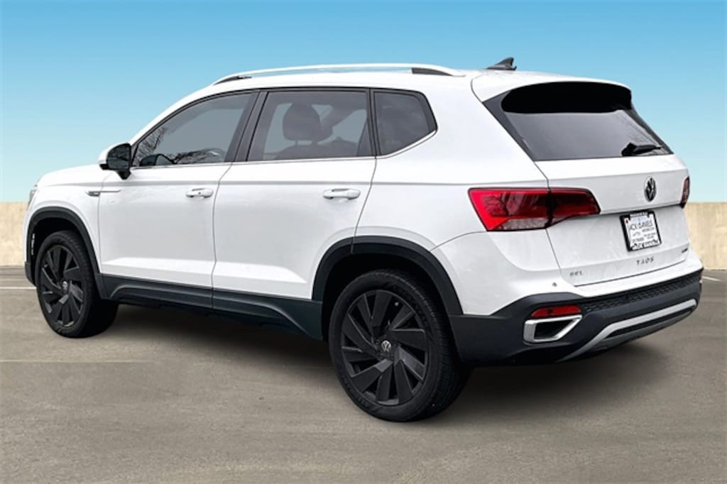 Used 2024 Volkswagen Taos 1.5T SEL SUV