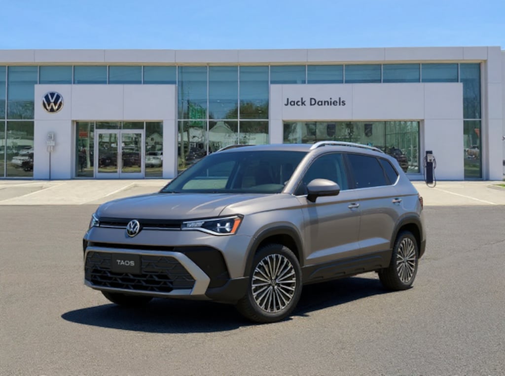 New 2025 Volkswagen Taos 1.5T SE SUV