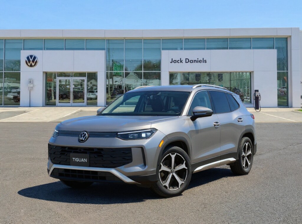 New 2026 Volkswagen Tiguan 2.0T SE SUV