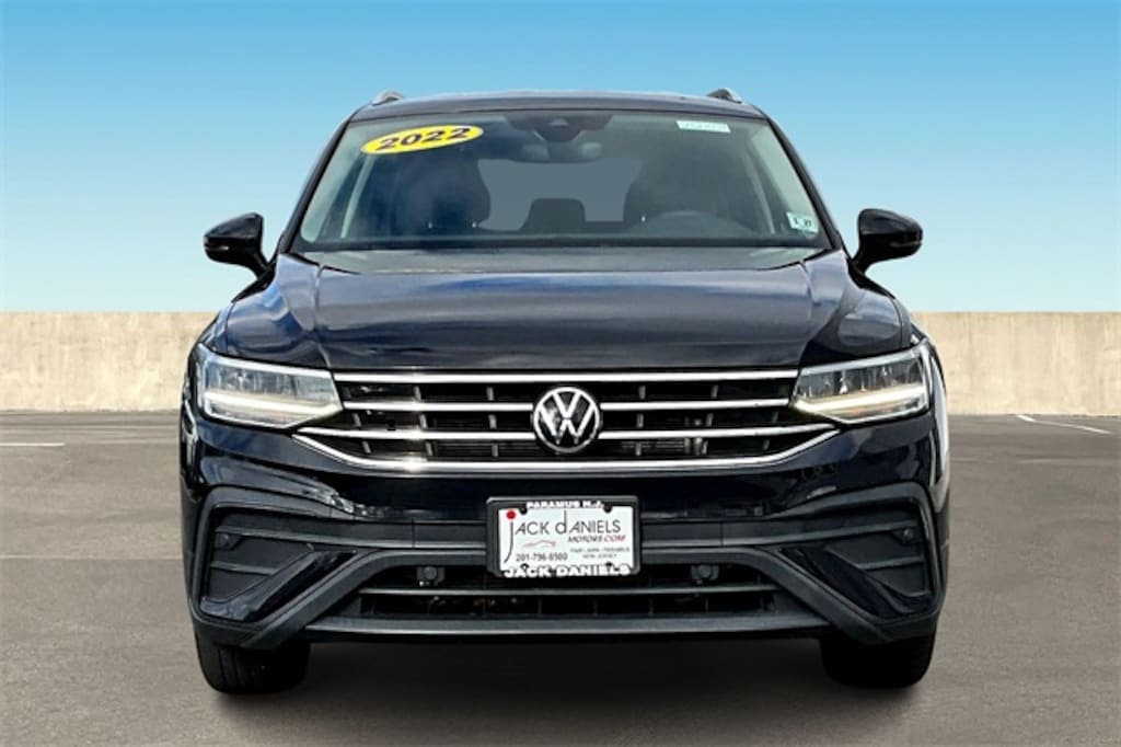 Used 2022 Volkswagen Tiguan 2.0T SE SUV
