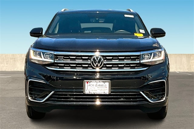 Used 2021 Volkswagen Atlas Cross Sport SE w/Tech R-Line with VIN 1V2RE2CA8MC214763 for sale in Paramus, NJ