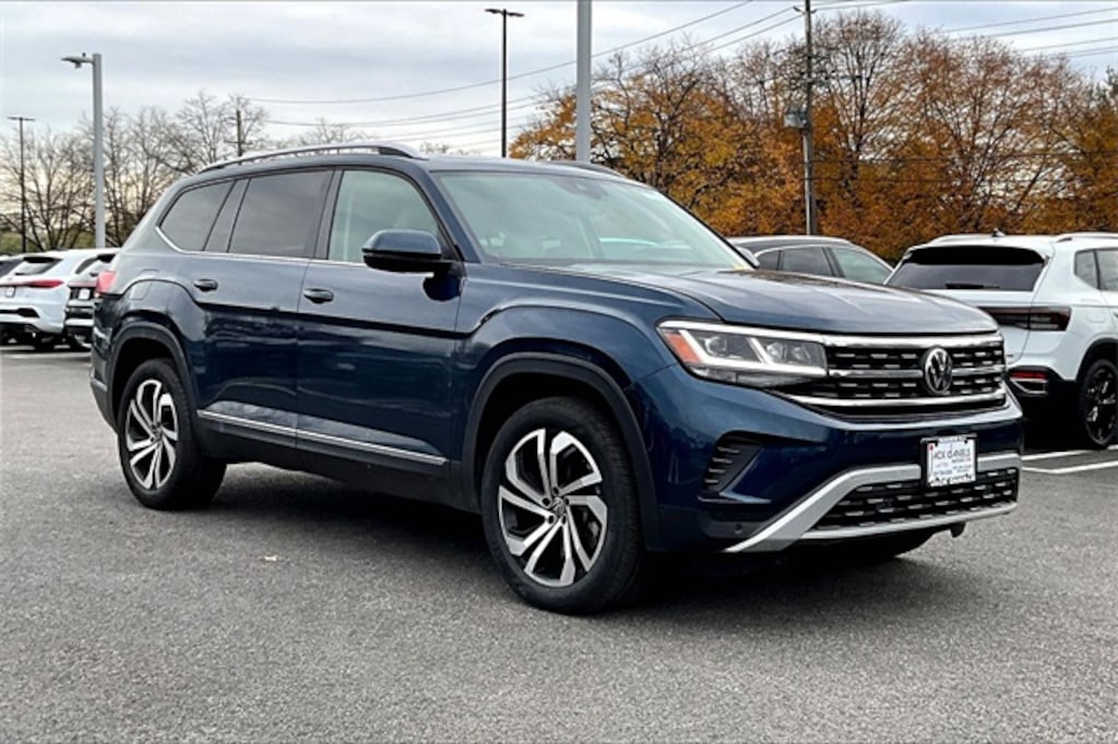 Used 2022 Volkswagen Atlas 2.0T SEL SUV