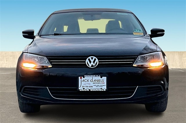 Used 2013 Volkswagen Jetta SE with VIN 3VWDP7AJ8DM208611 for sale in Paramus, NJ