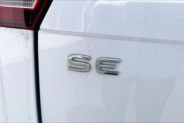 2023 Volkswagen Tiguan SE - Photo 23