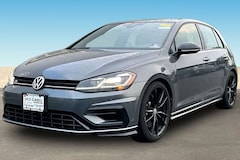 2019 Volkswagen Golf R 2.0T w/DCC & Navigation 4MOTION Hatchback