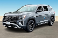 2025 Volkswagen Atlas 2.0T Peak Edition SUV