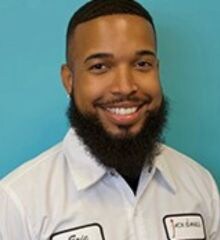 Staff member Eric Checo from ID_ad334968ea32