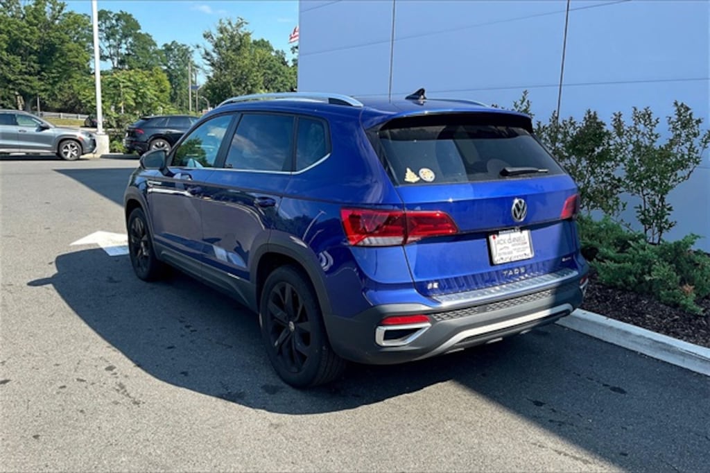 Used 2023 Volkswagen Taos 1.5T SE SUV