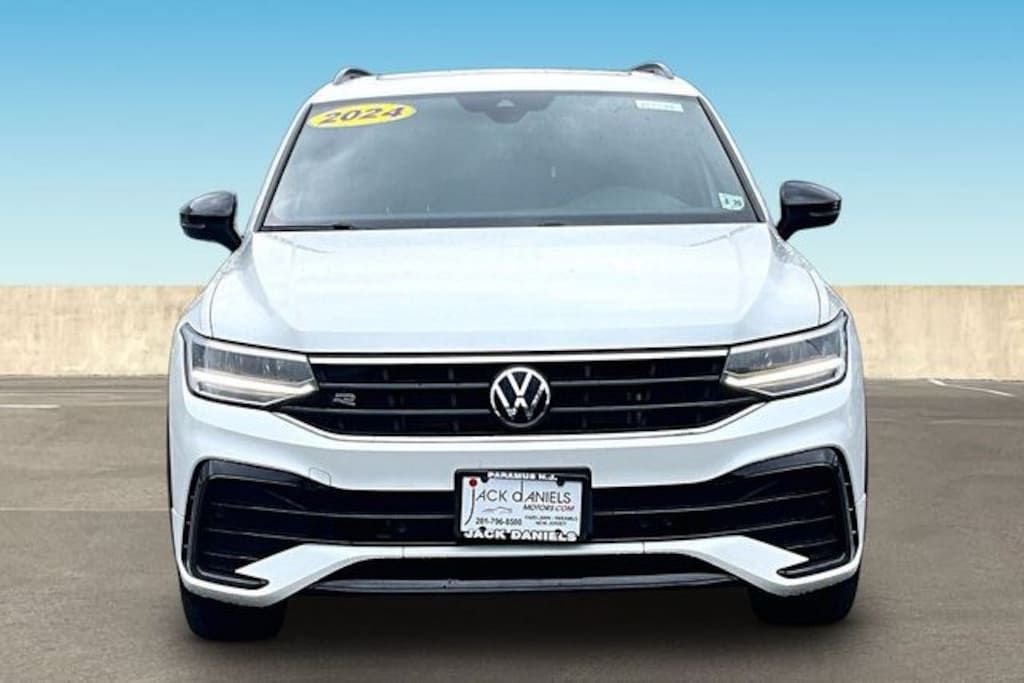 Certified 2024 Volkswagen Tiguan 2.0T SE R-Line Black SUV