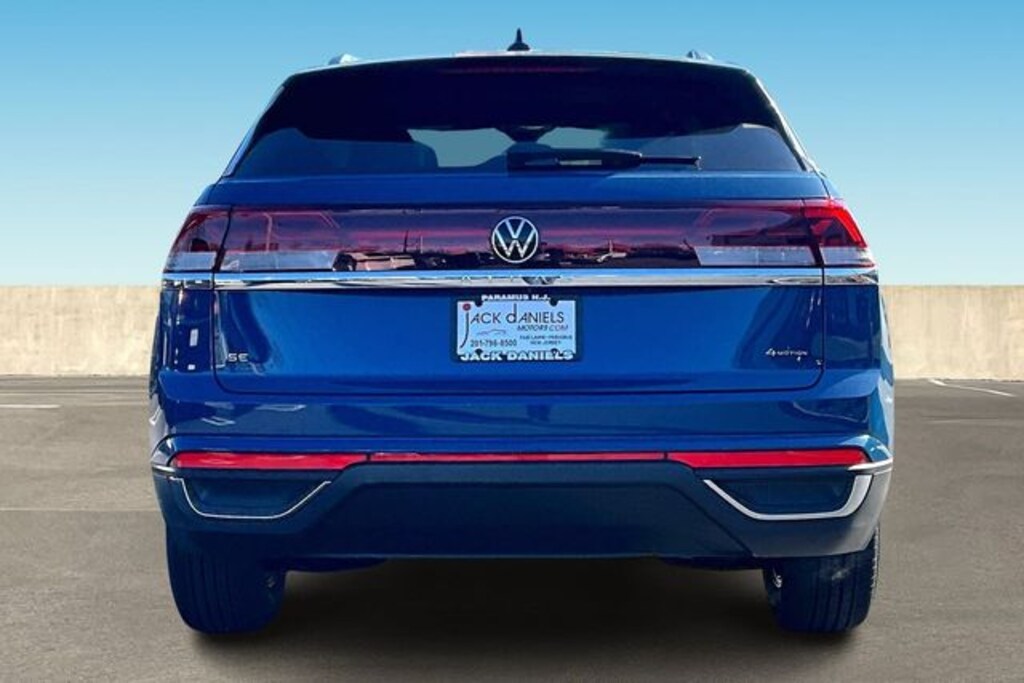 New 2026 Volkswagen Atlas Cross Sport 2.0T SE SUV