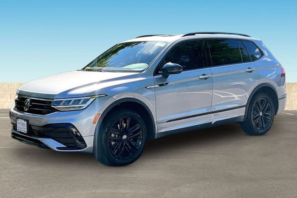 Certified 2022 Volkswagen Tiguan 2.0T SE R-Line Black SUV