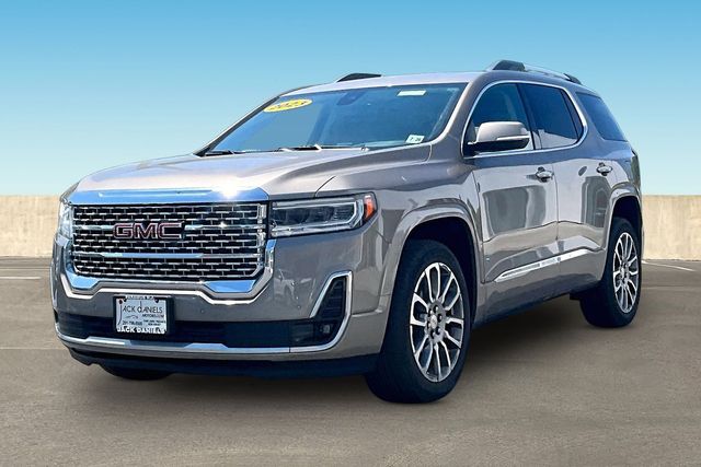2023 GMC Acadia Denali AWD's photo