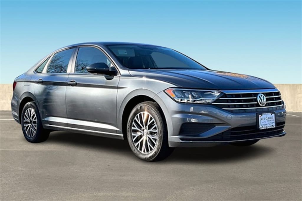 Used 2021 Volkswagen Jetta 1.4T SE Sedan