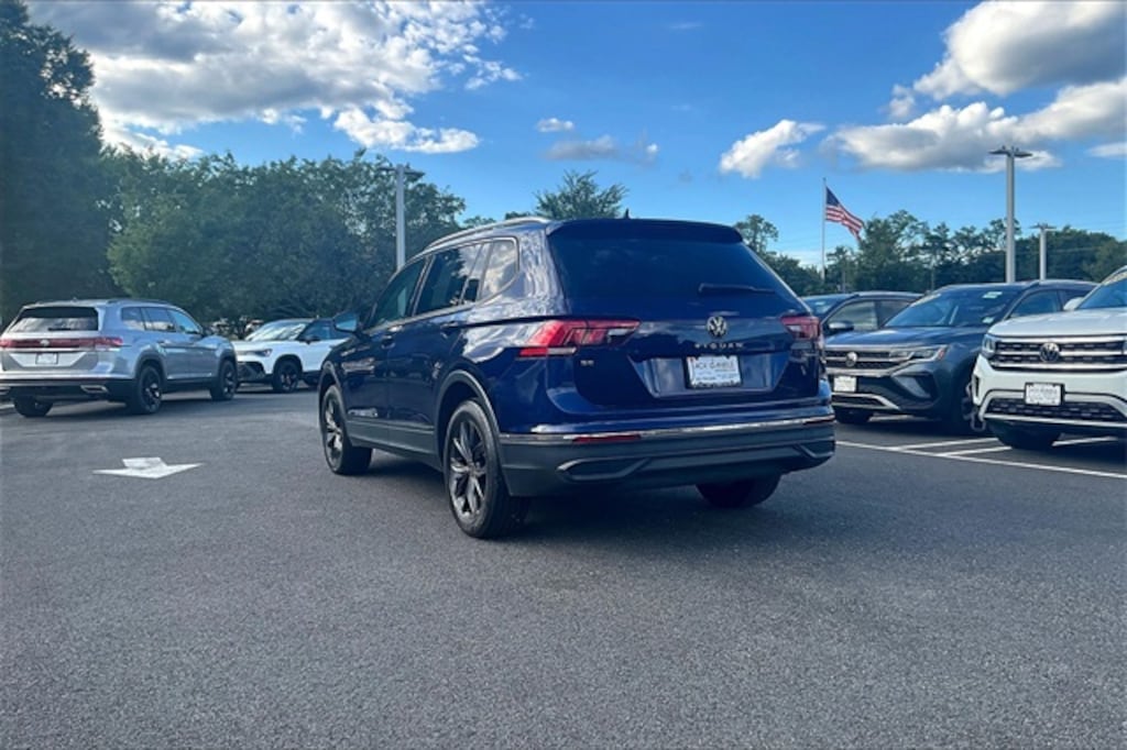 Used 2022 Volkswagen Tiguan 2.0T SE SUV