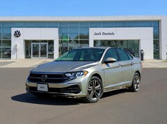 2024 Volkswagen Jetta 1.5T SE Sedan