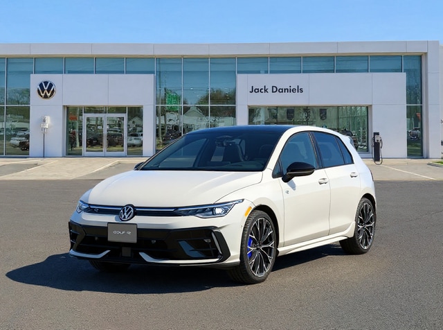 2026 Volkswagen Golf R Golf R 4-door DSG's photo