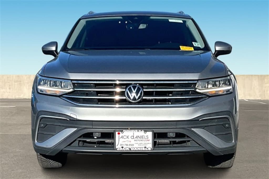Used 2022 Volkswagen Tiguan 2.0T SE SUV