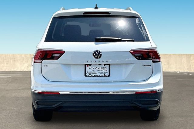 2023 Volkswagen Tiguan SE - Photo 6
