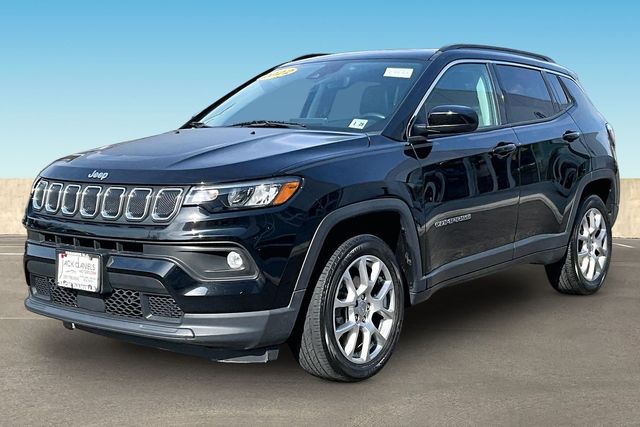 2022 Jeep Compass Latitude Lux