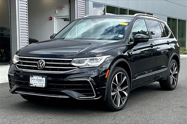 2022 Volkswagen Tiguan SEL R-LINE