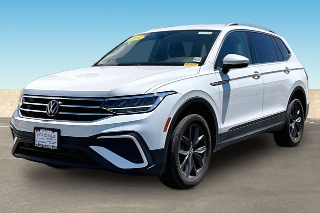 2023 Volkswagen Tiguan SE