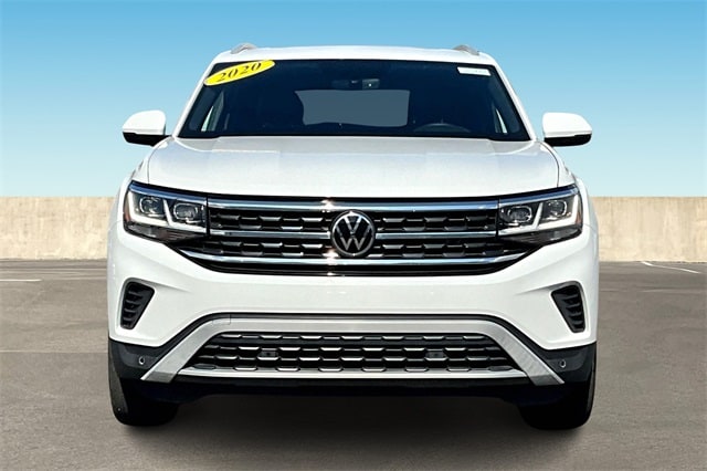 Used 2020 Volkswagen Atlas Cross Sport SE w/Tech with VIN 1V25C2CAXLC201838 for sale in Paramus, NJ