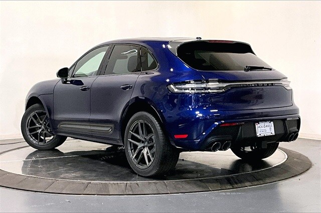 2026 Porsche Macan T photo 3