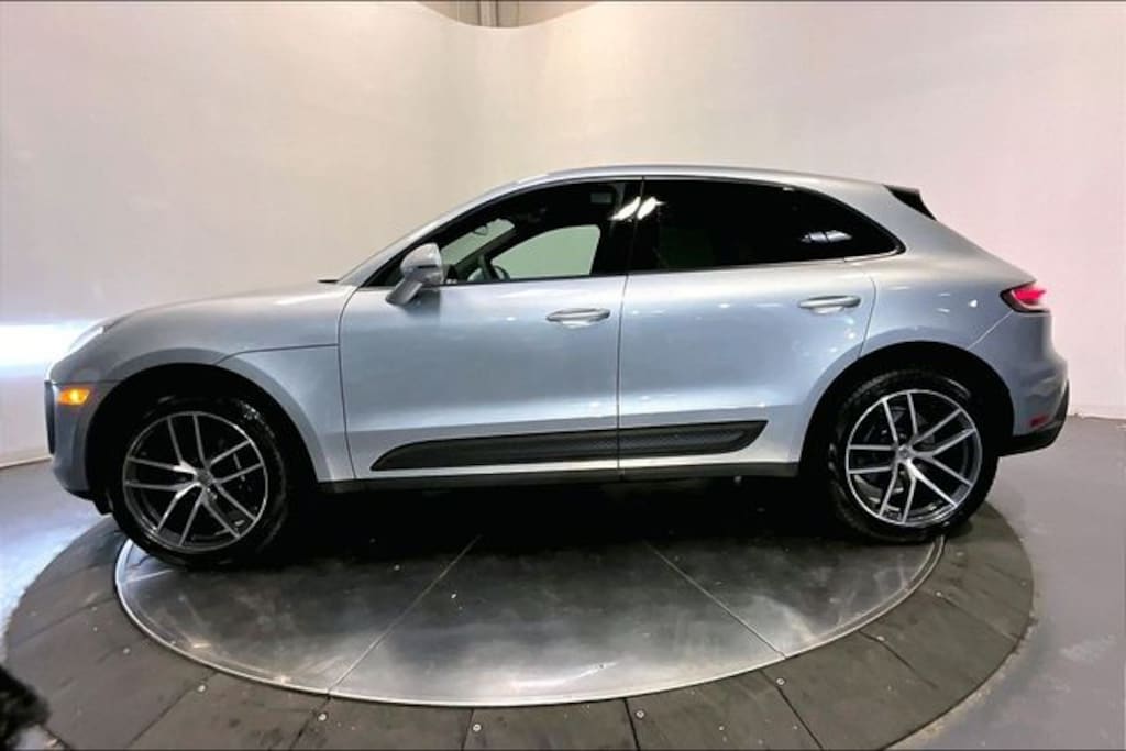 Certified 2025 Porsche Macan SUV