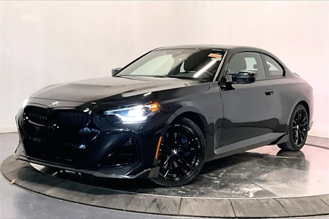 2022 BMW 2 Series M240i's photo