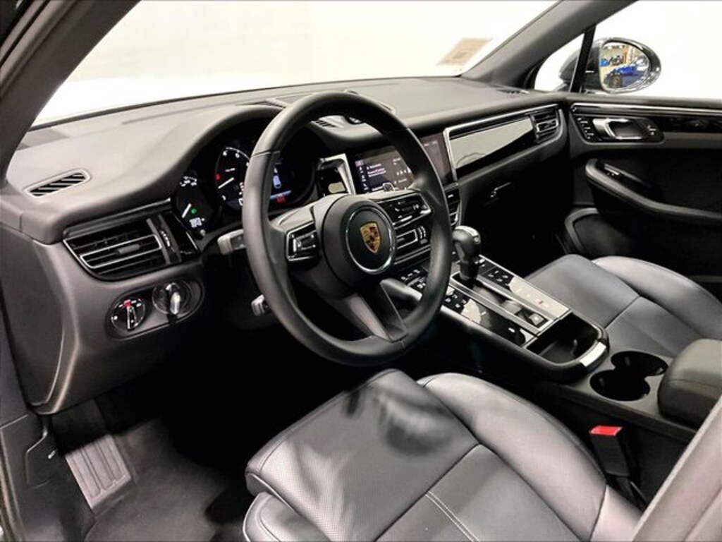 Used 2026 Porsche Macan SUV