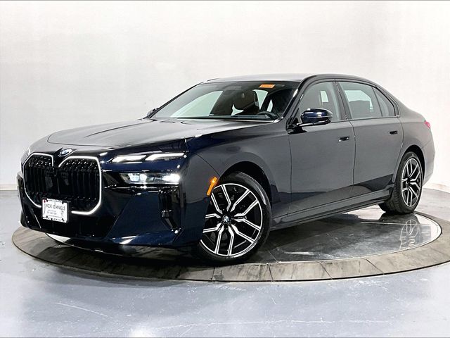2025 BMW i7 xDrive60 Sedan's photo