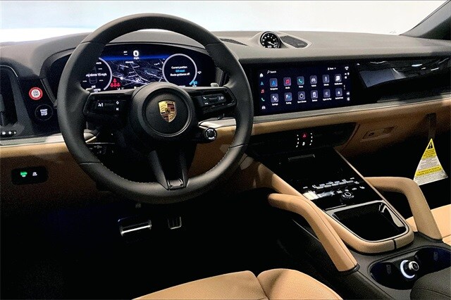 2025 Porsche Cayenne Coupe S photo 4