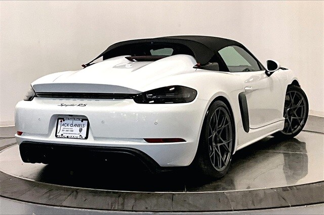 2025 Porsche Boxster Spyder photo 2