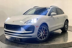 2025 Porsche Macan SUV