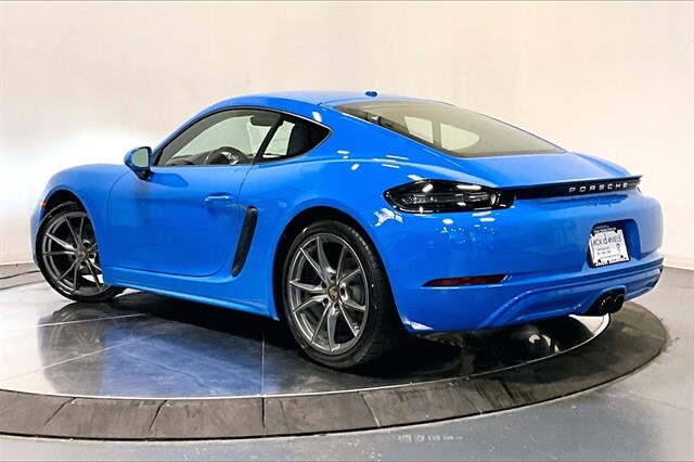 2025 Porsche Cayman photo 3