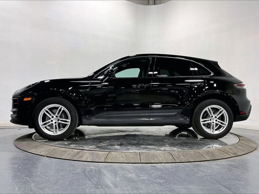 Certified 2025 Porsche Macan SUV