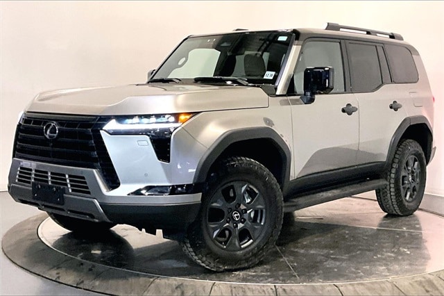 2025 Lexus GX Overtrail's photo